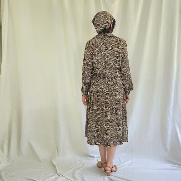 Vintage Multicolor Skirt Set - Picture 3 of 6